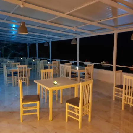 Terrazza Al Mare - Terrace At The Sea - Tarrace Buze Detit Bed & Breakfast Vlorë