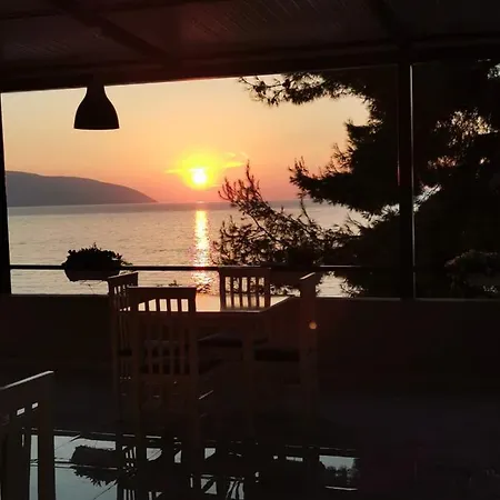 Terrazza Al Mare - Terrace At The Sea - Tarrace Buze Detit